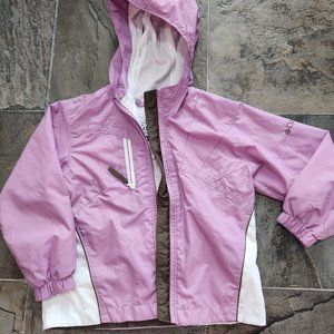 Columbia windbreaker jacket size 4/5 (flaw see description)